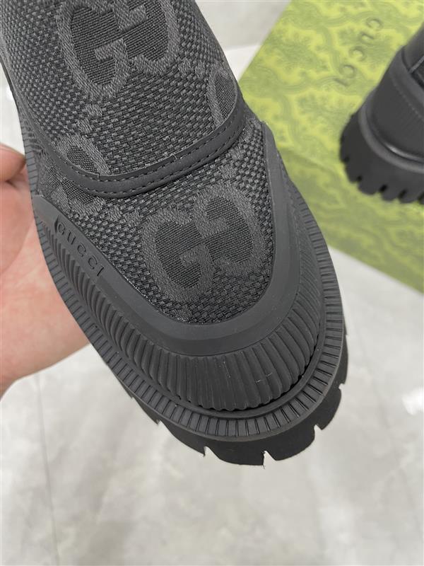 20243518917302 300310